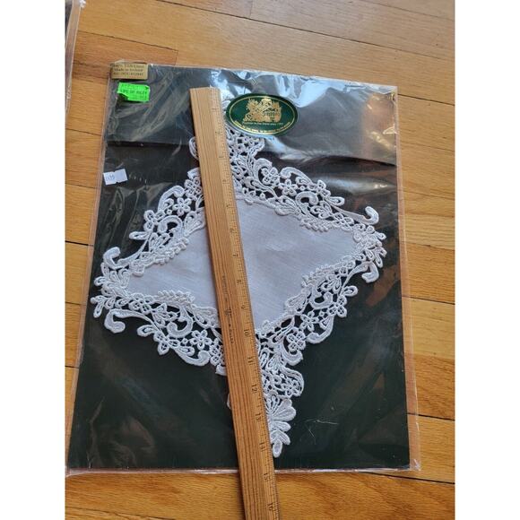 Corabbey Pure Irish Linen Lace Pieces Cream White New Old Stock READ - Picture 8 of 8